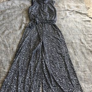 “Roz & Ali” Leopard Print Wide Leg Jumpsuit